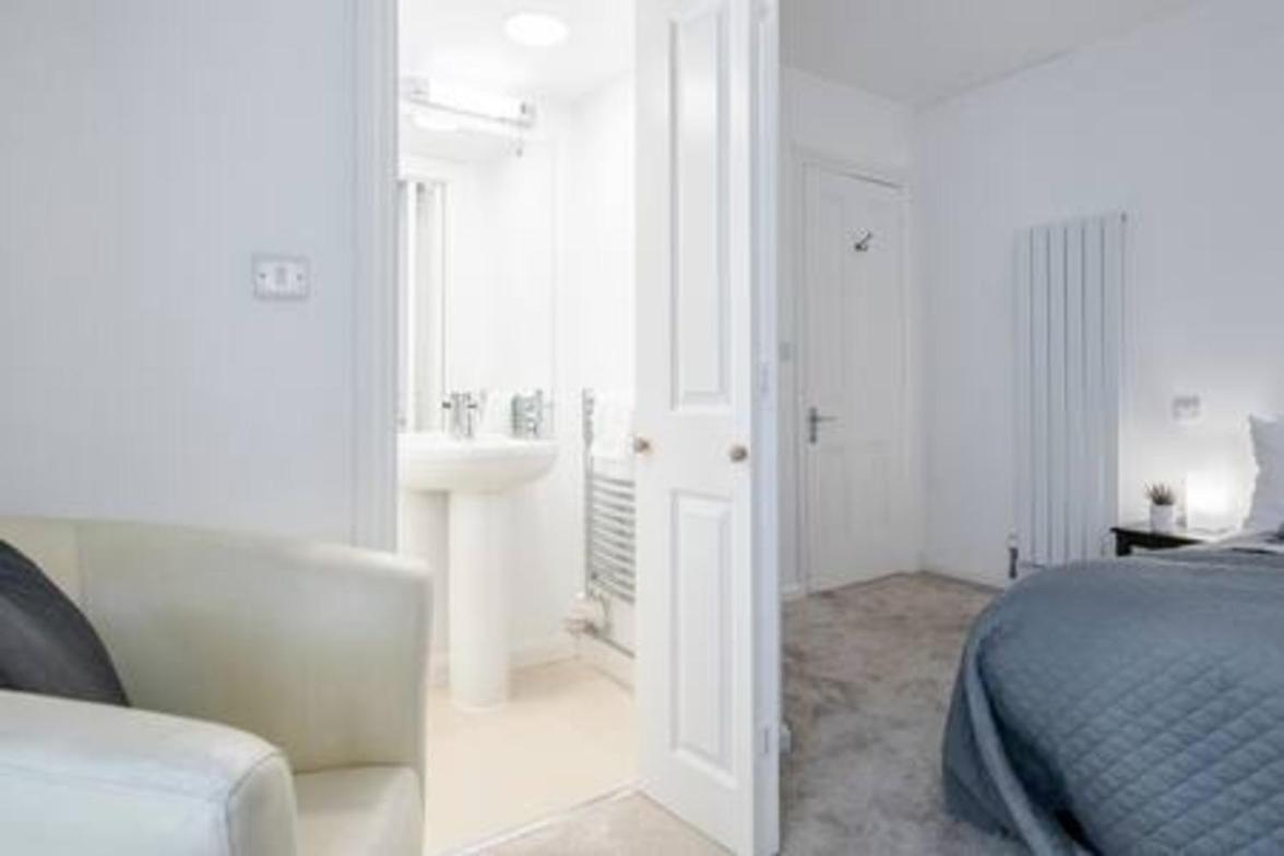 Large 2Bed1.5Bath With Garden In Ovalvauxhall Лондон Екстериор снимка