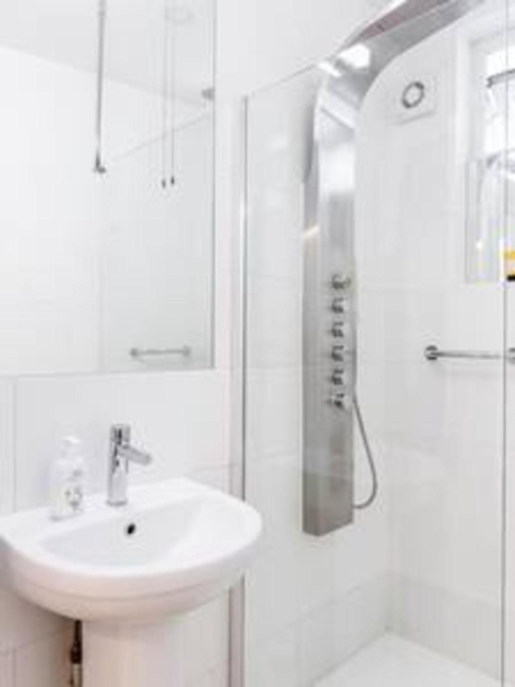 Large 2Bed1.5Bath With Garden In Ovalvauxhall Лондон Екстериор снимка